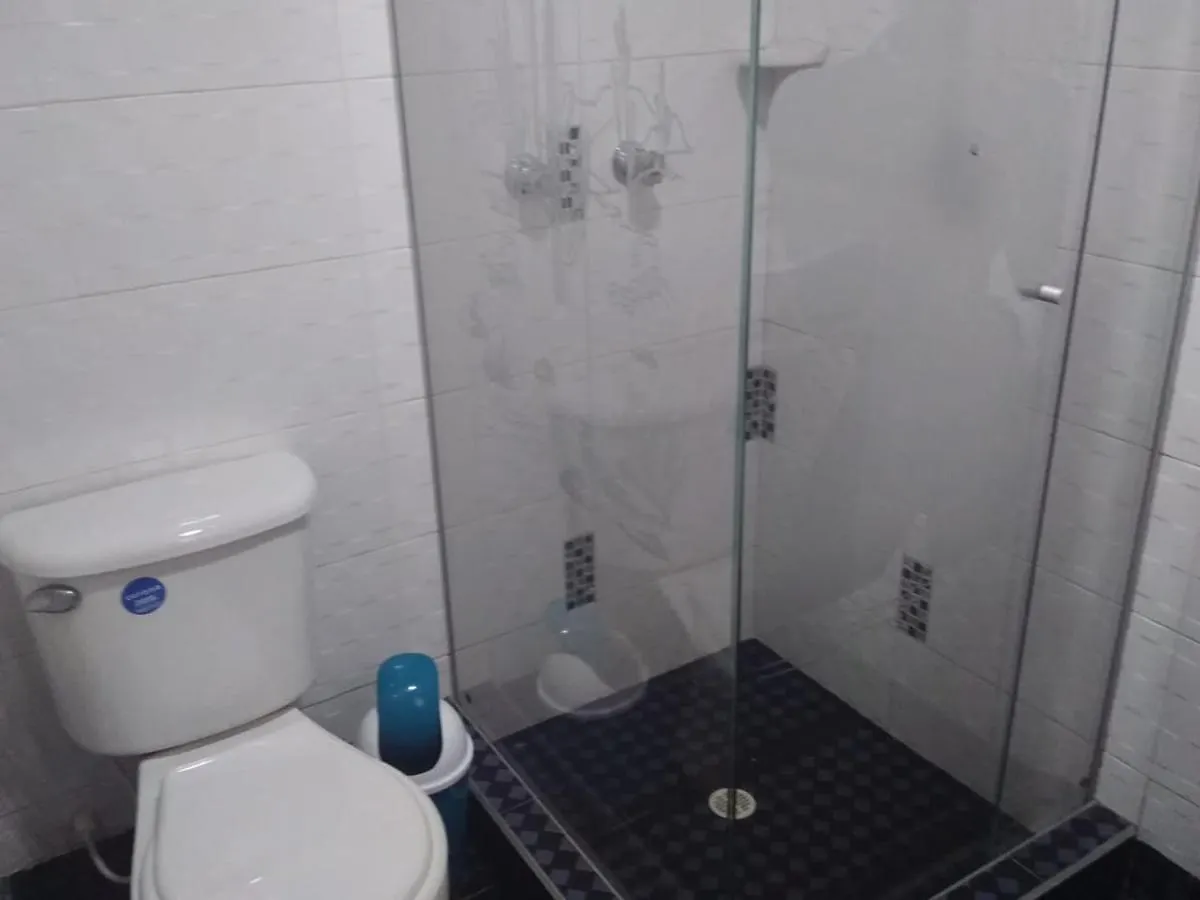 Homestay Habitacion Con Bano Privado Cerca Al Aeropuerto Bogota Colombia